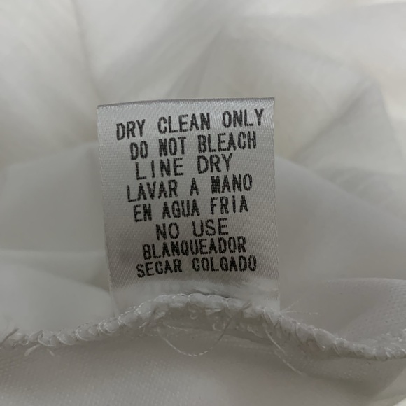 Entro White Dress Open Neck Size M Really pretty Used - Picture 7 of 7